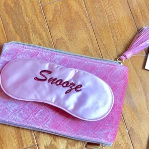 Neutrogena Sleep Eye Mask Pink Sleeping